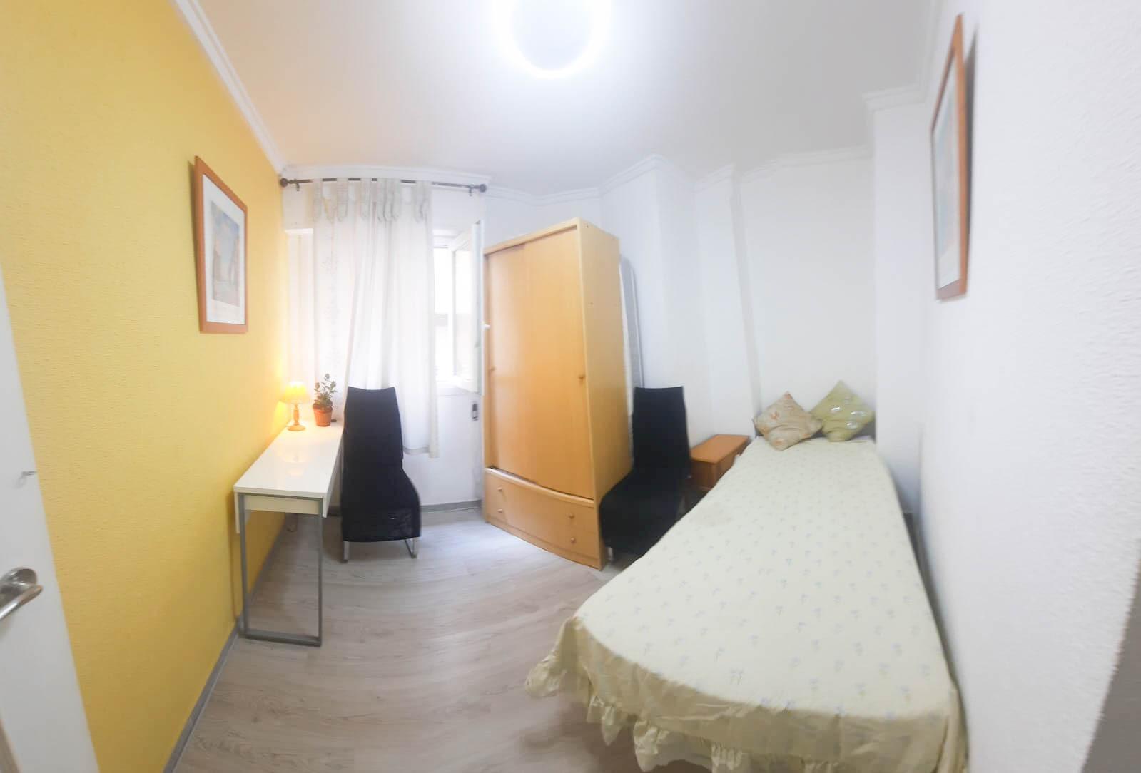 Kitchen in apartment for sale in Torrevieja