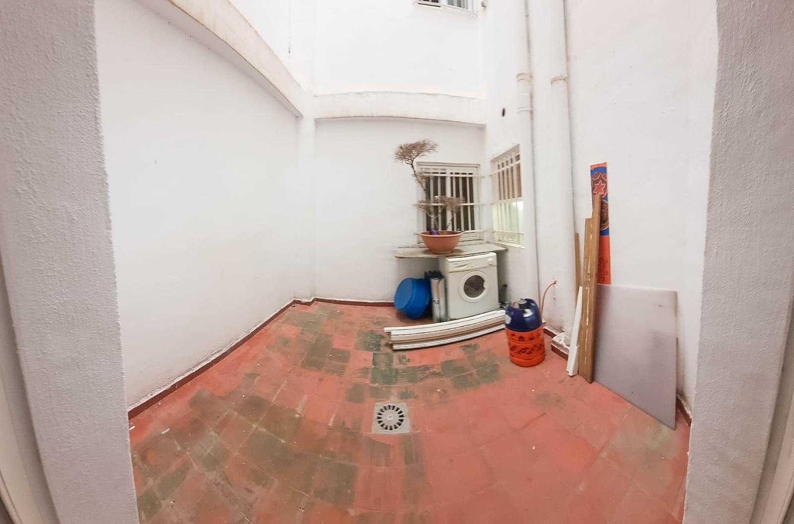 Terrace in apartment for sale in Torrevieja