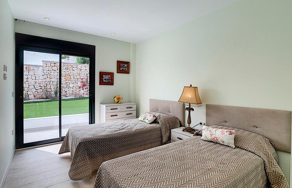 Living room in villa for sale in Cumbre del Sol