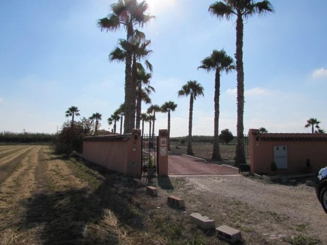 Exterior view in finca for sale in Dolores