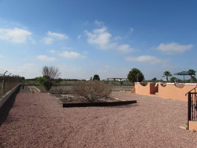 Terrace in finca for sale in Dolores