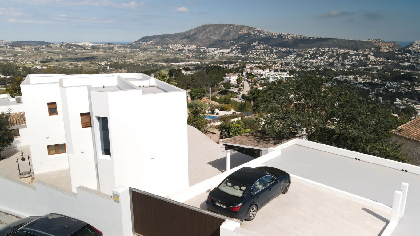 Dining area in villa for sale in Moraira