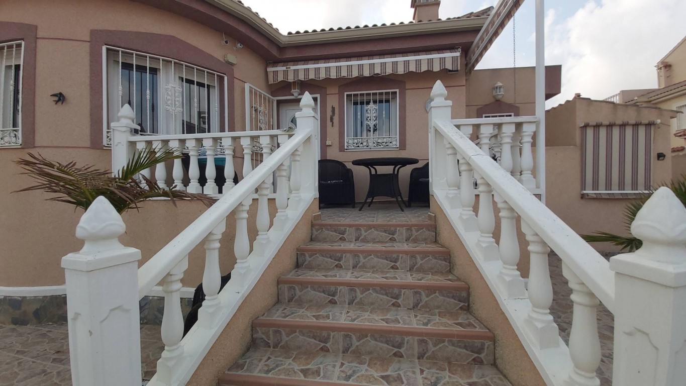 Bathroom in villa for sale in Benimar