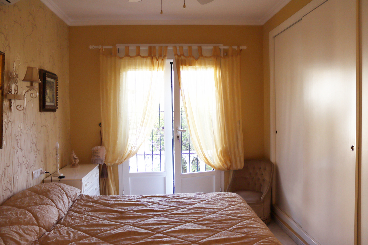 Bathroom in villa for sale in Murla