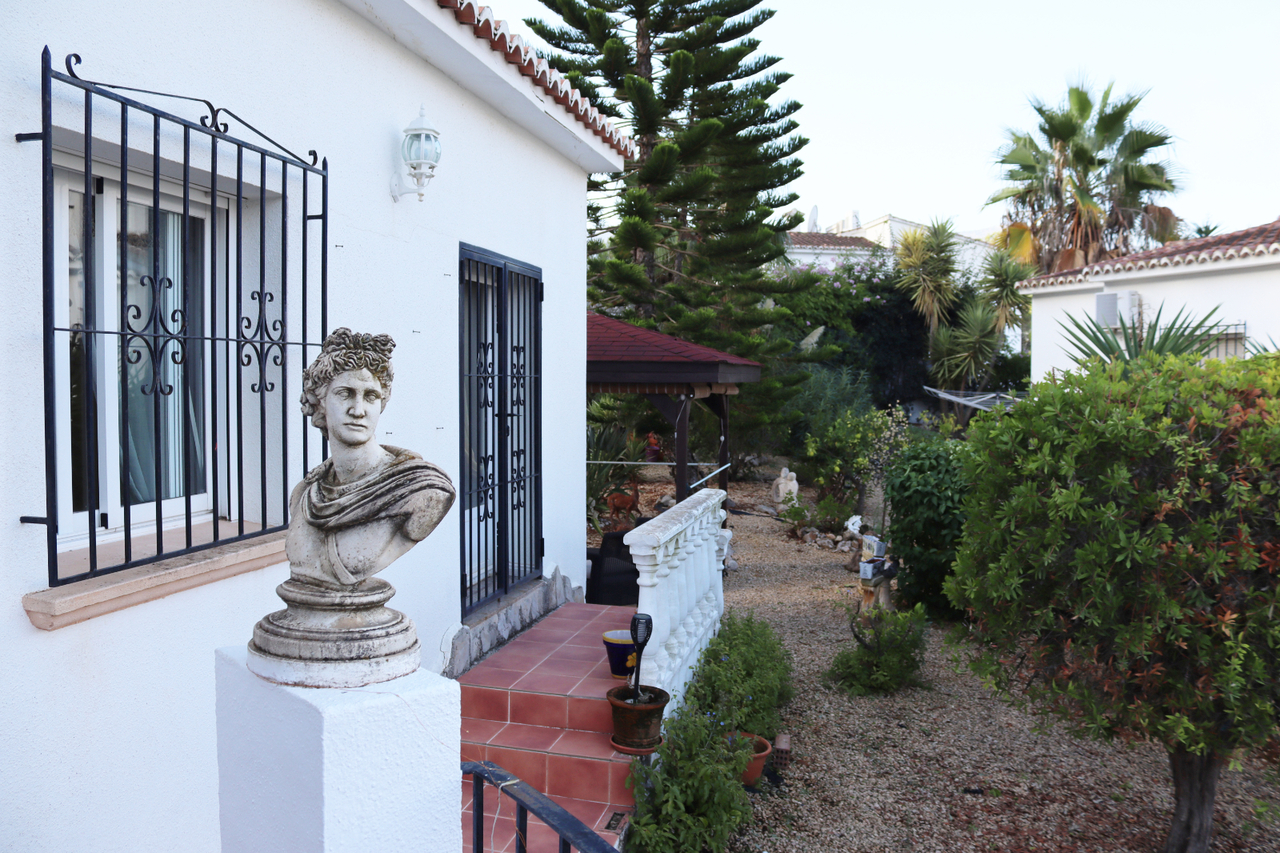 Living room in villa for sale in Murla