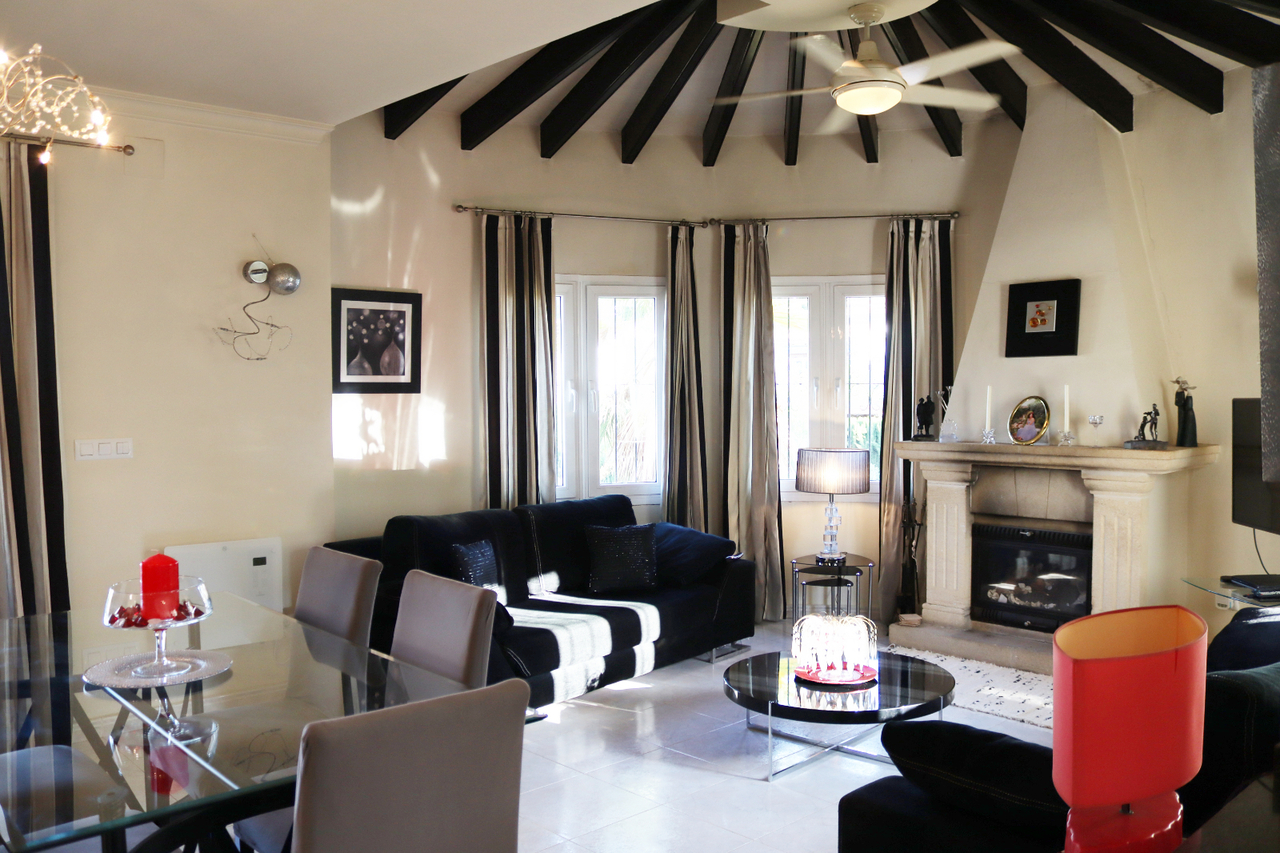 Pool area in villa for sale in Murla