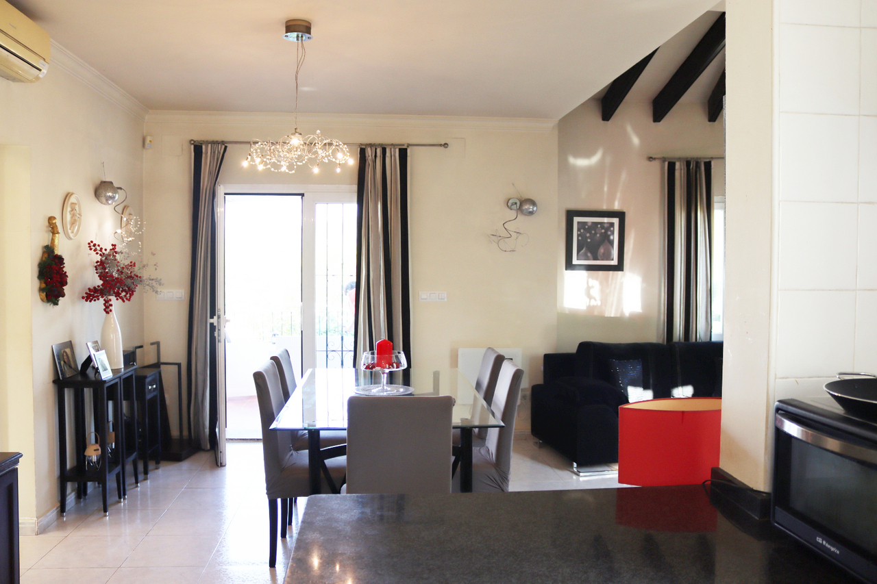 Dining area in villa for sale in Murla