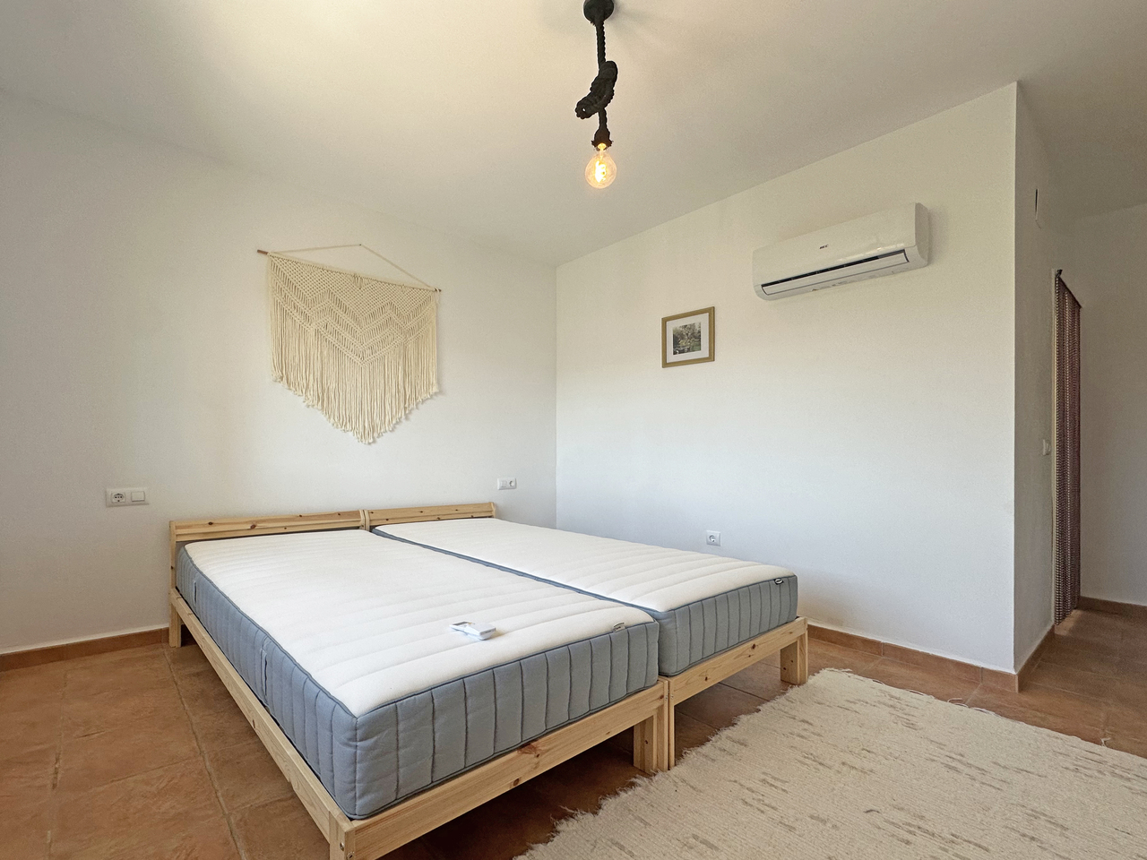 Kitchen in villa for sale in Jalón