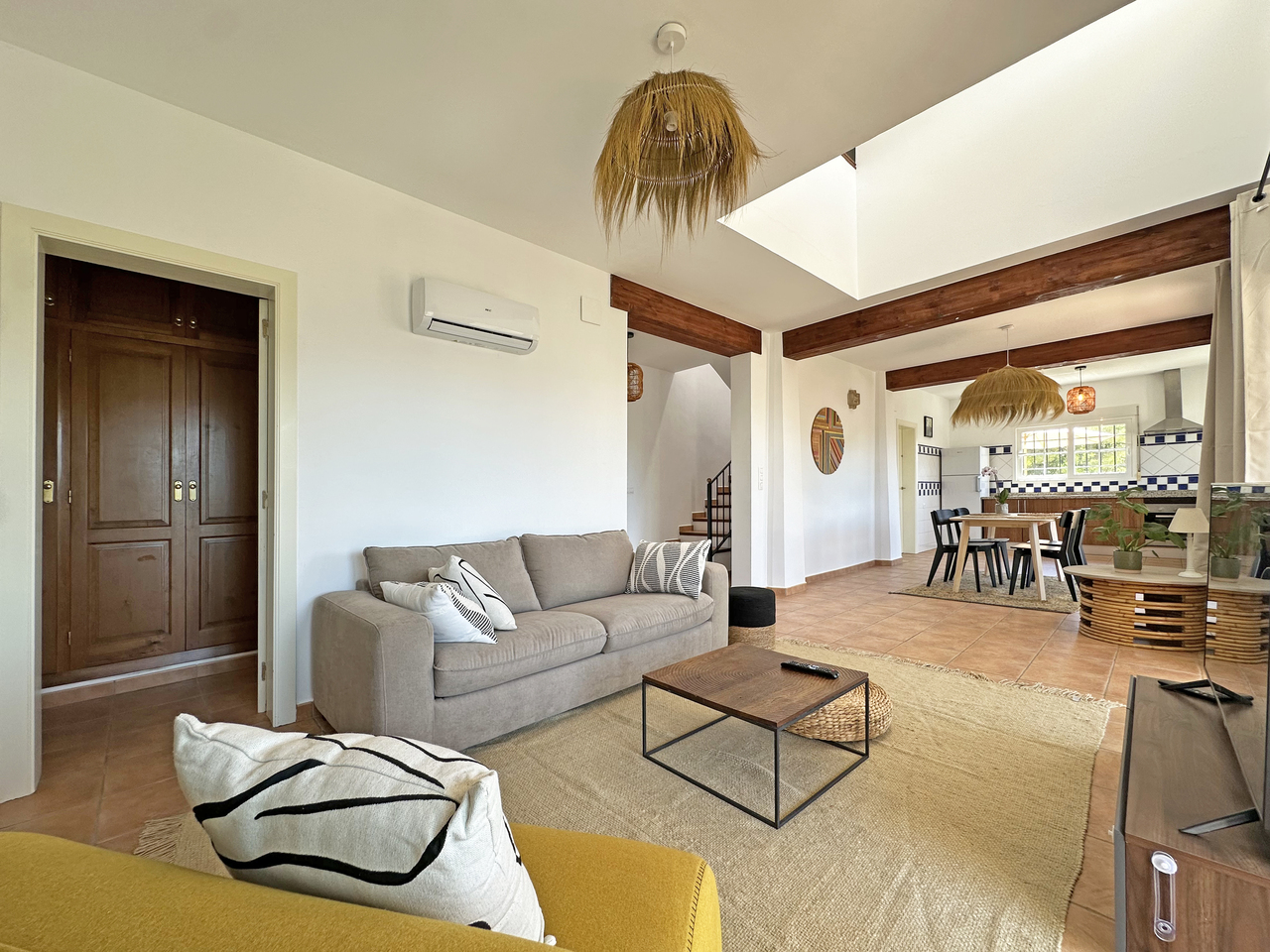 Terrace in villa for sale in Jalón