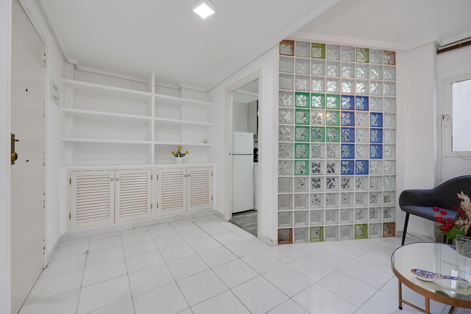 Kitchen in apartment for sale in Torrevieja