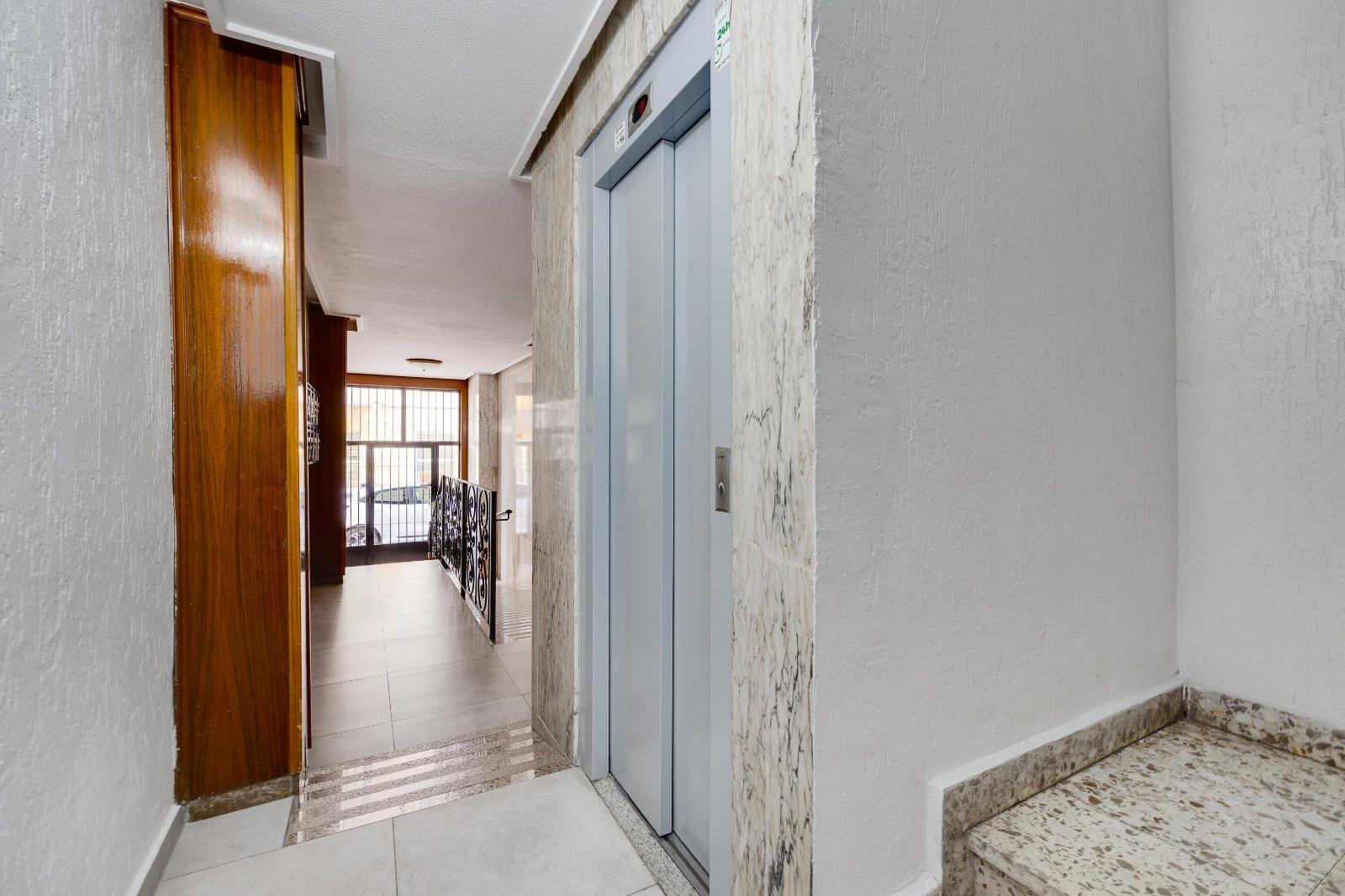 Bathroom in apartment for sale in Torrevieja
