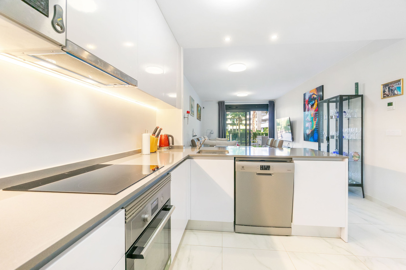 Exterior view in apartment for sale in Playa Flamenca