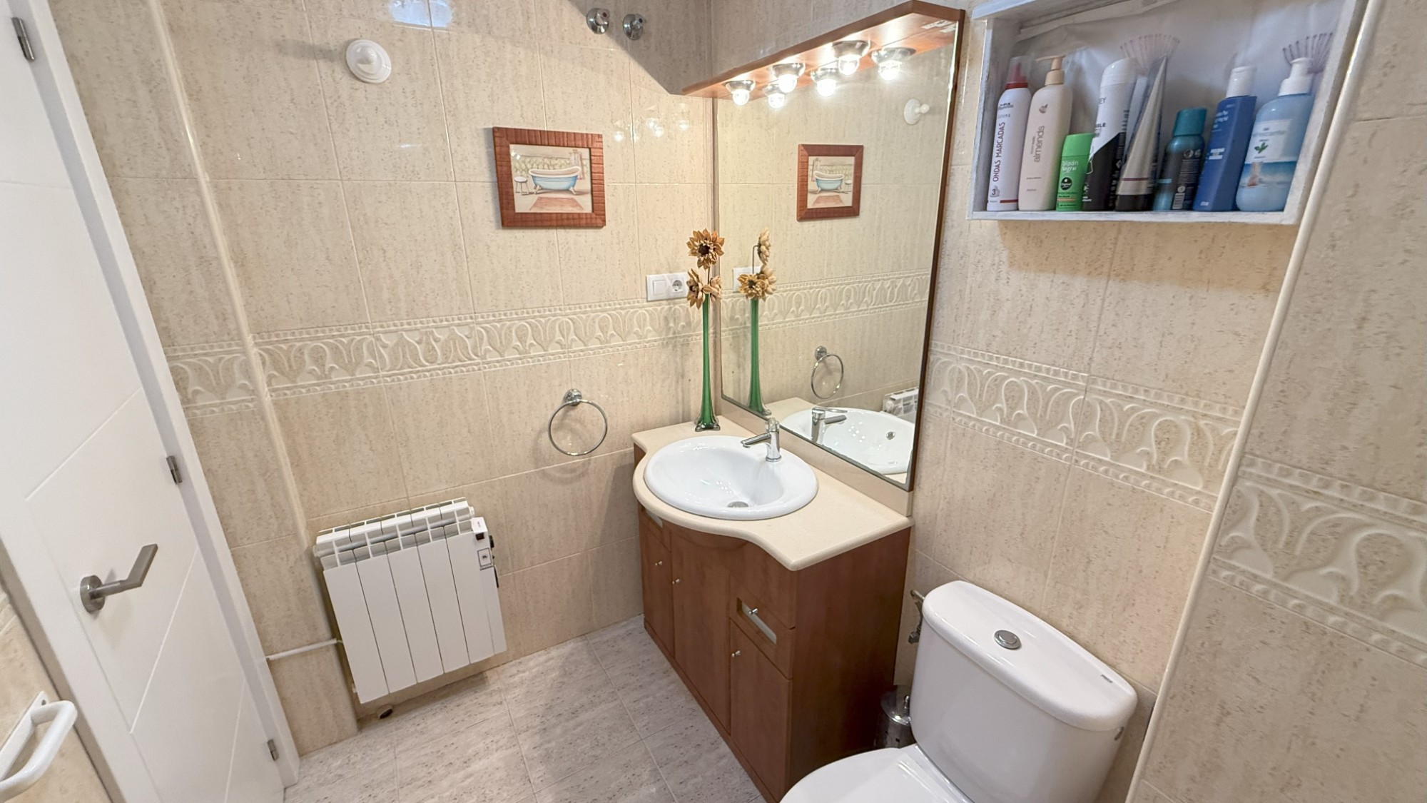 Bedroom in apartment for sale in Orihuela Costa
