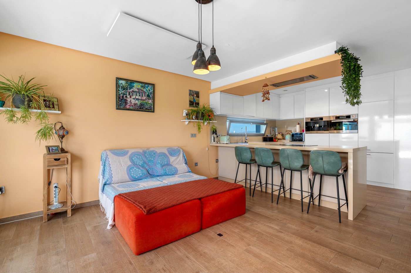 Bedroom in villa for sale in Benijofar