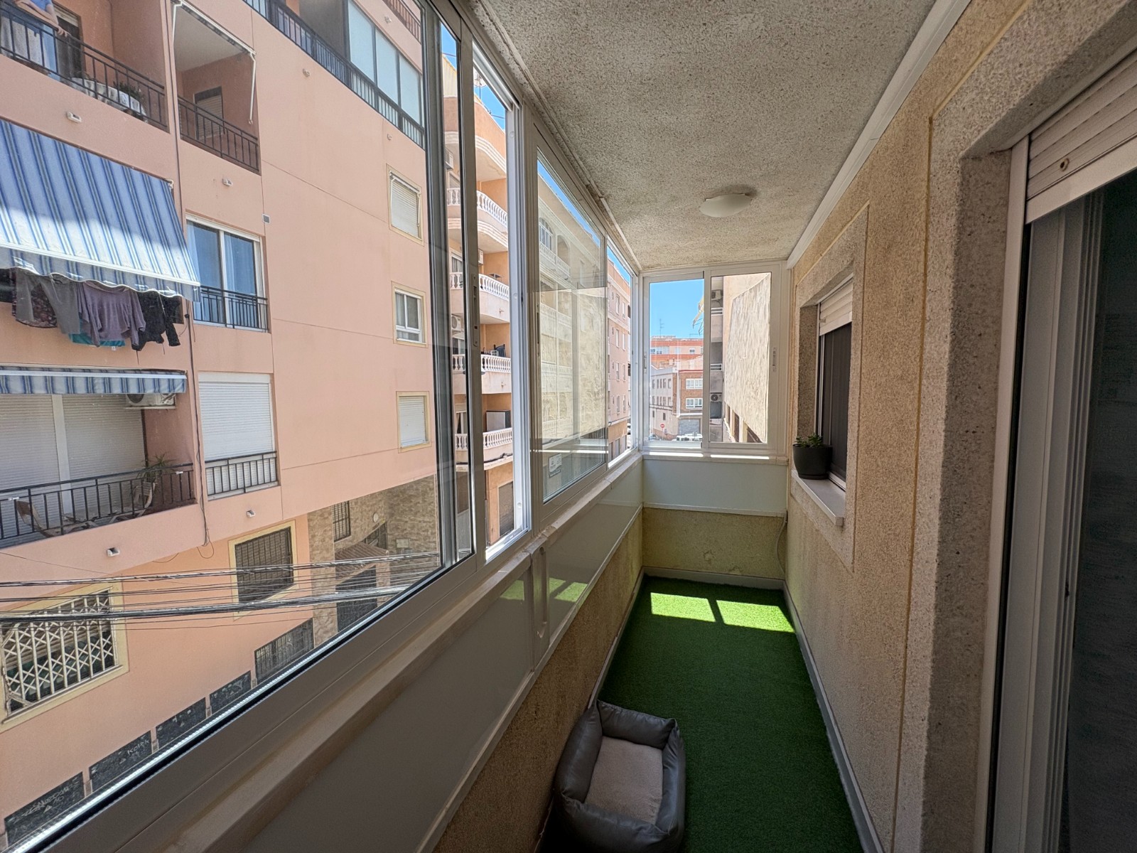 Pool area in apartment for sale in Torrevieja