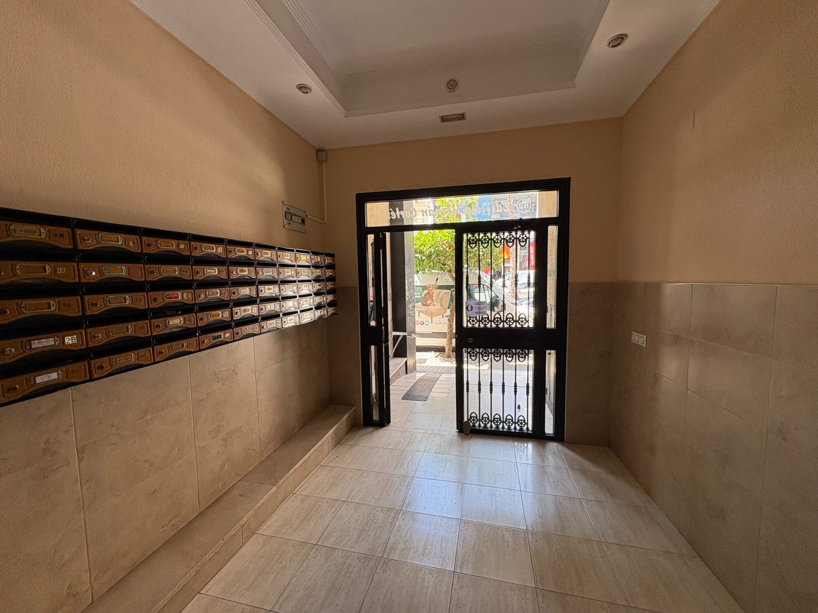 Living room in apartment for sale in Torrevieja