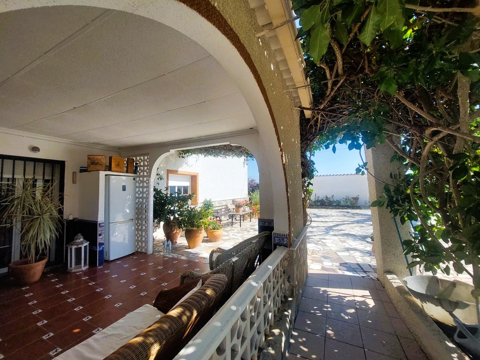 Dining area in finca for sale in La Marina