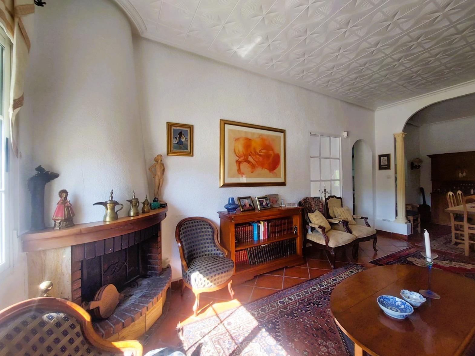 Garden in finca for sale in La Marina