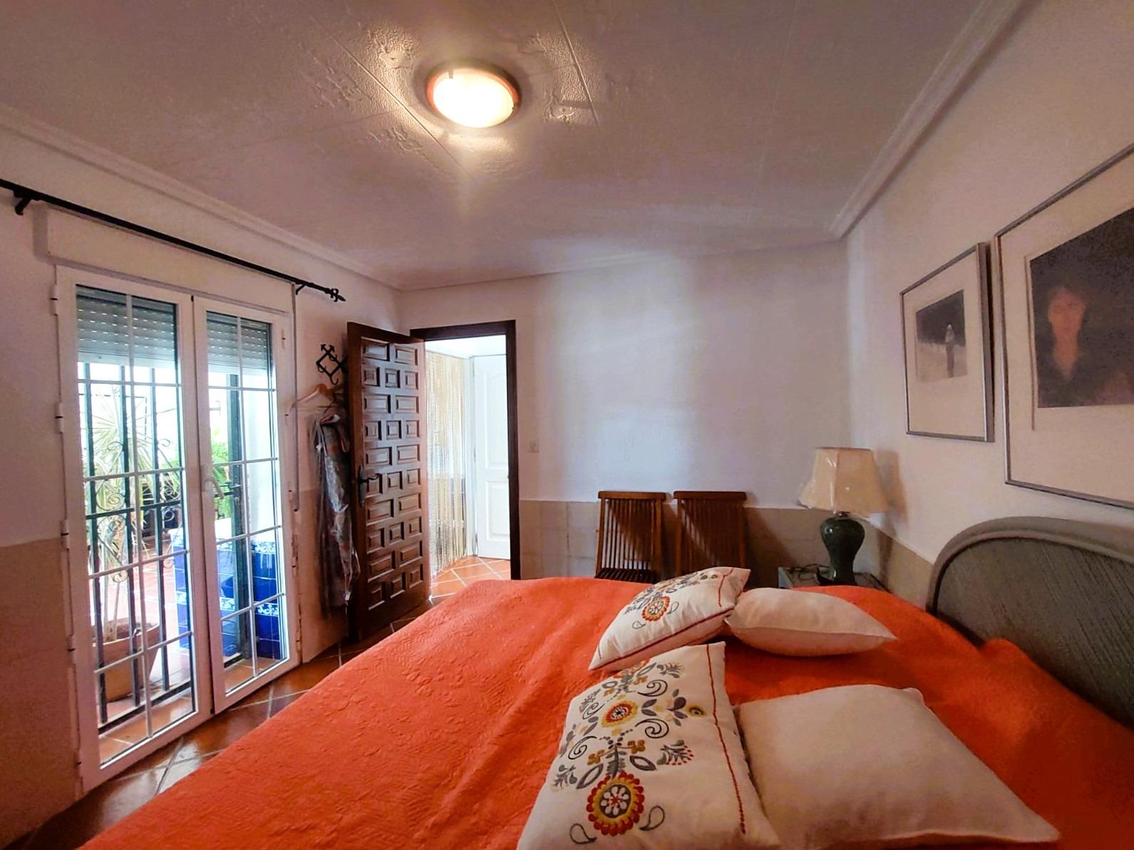 Terrace in finca for sale in La Marina