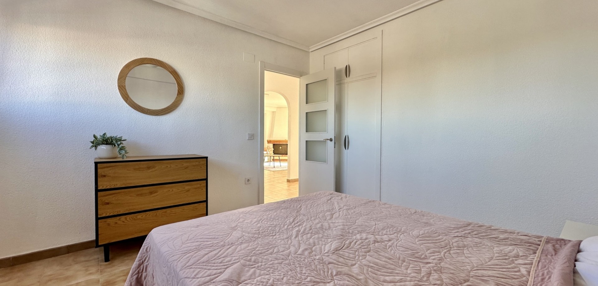 Kitchen in apartment for sale in Orihuela Costa