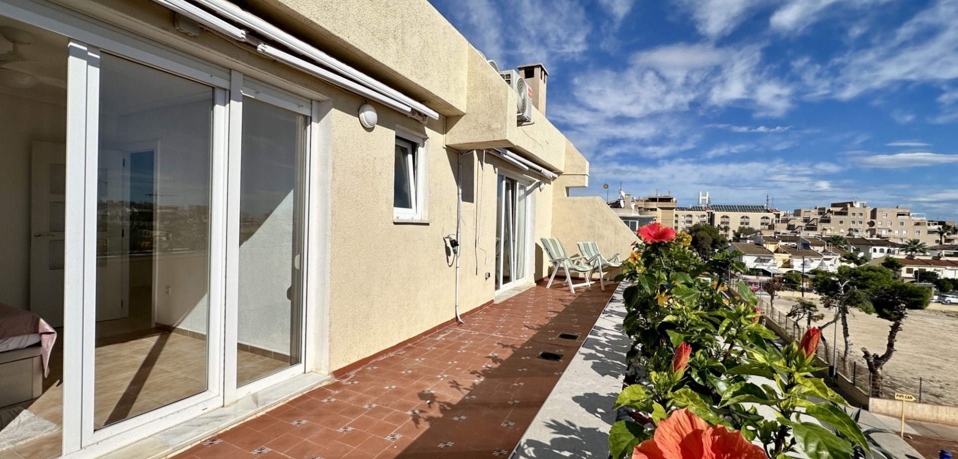 Bedroom in apartment for sale in Orihuela Costa