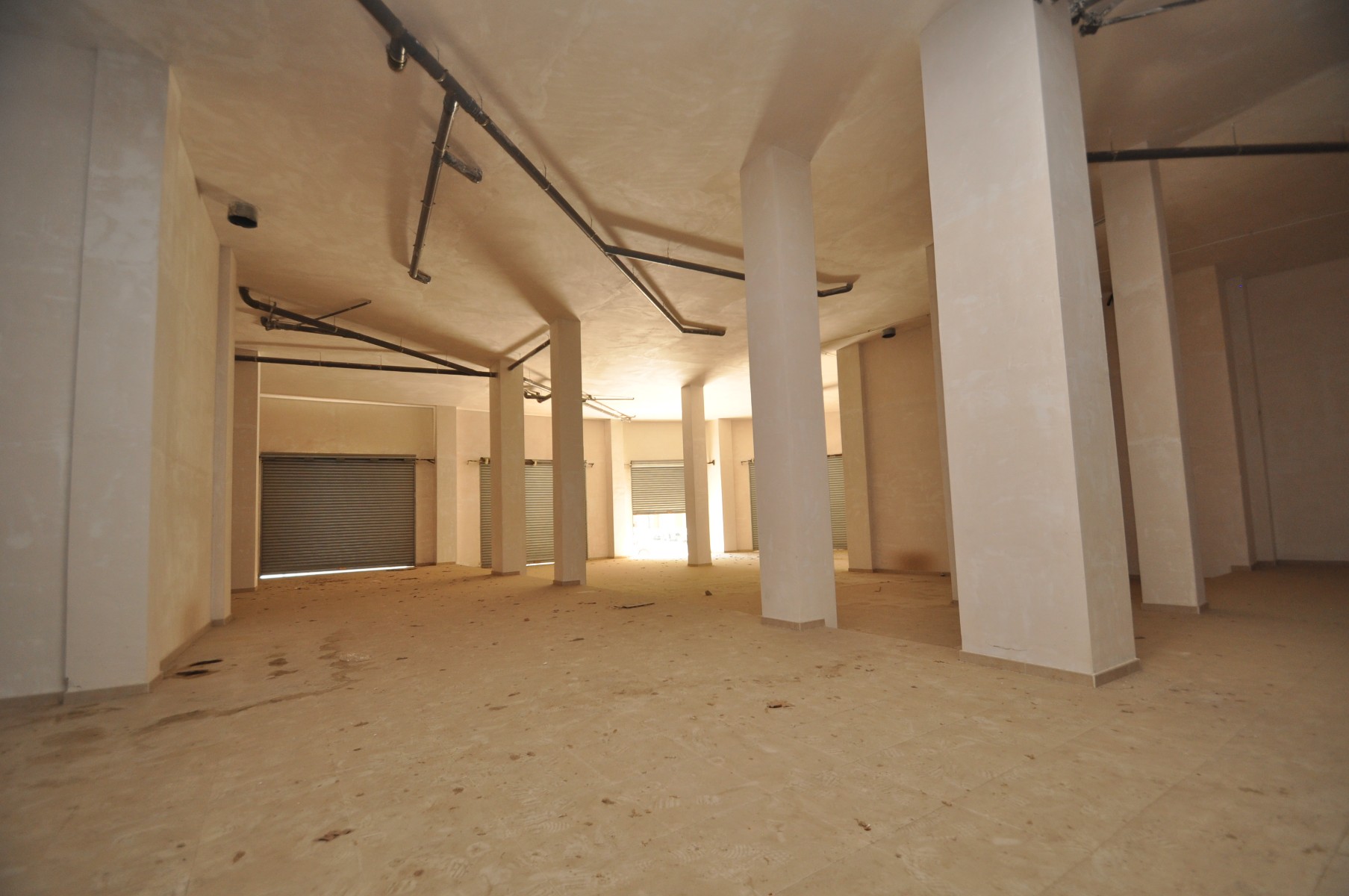 Dining area in commercial for sale in Elda