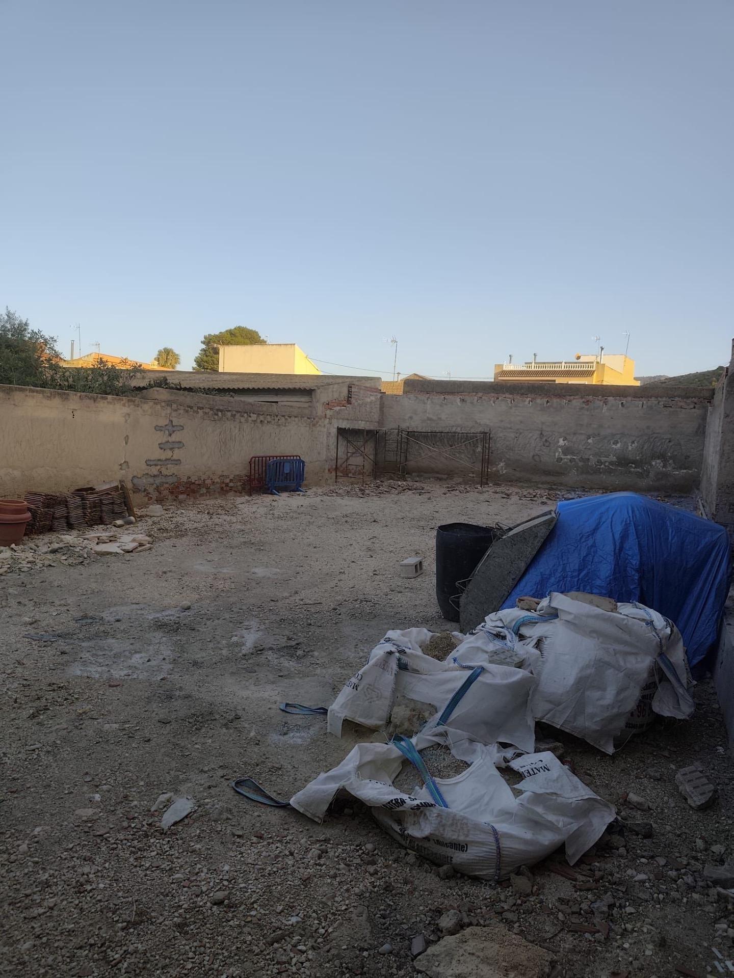 Garden in land for sale in Benferri