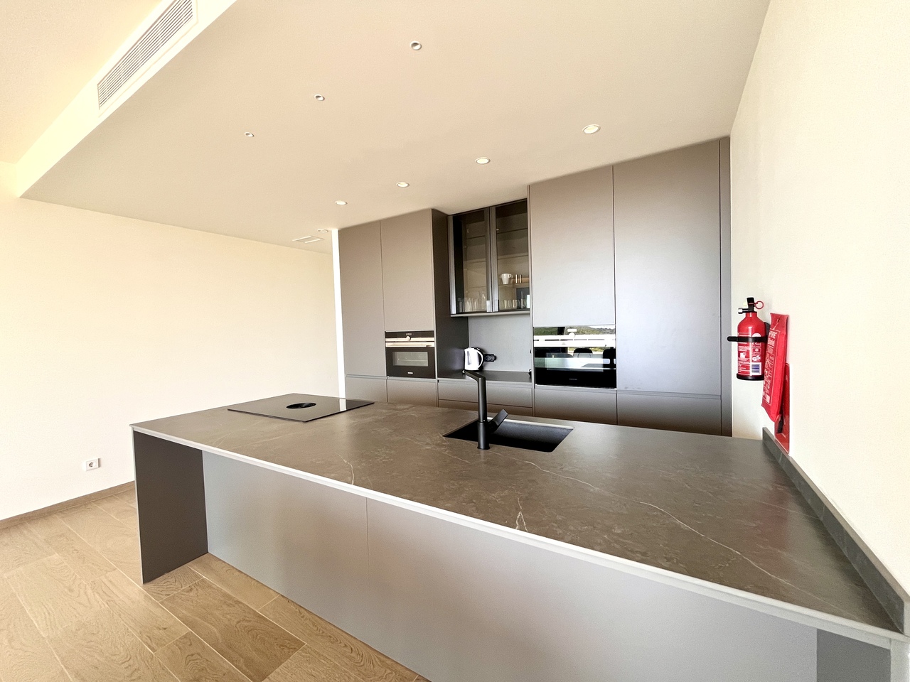 Terrace in apartment for sale in Las Colinas Golf