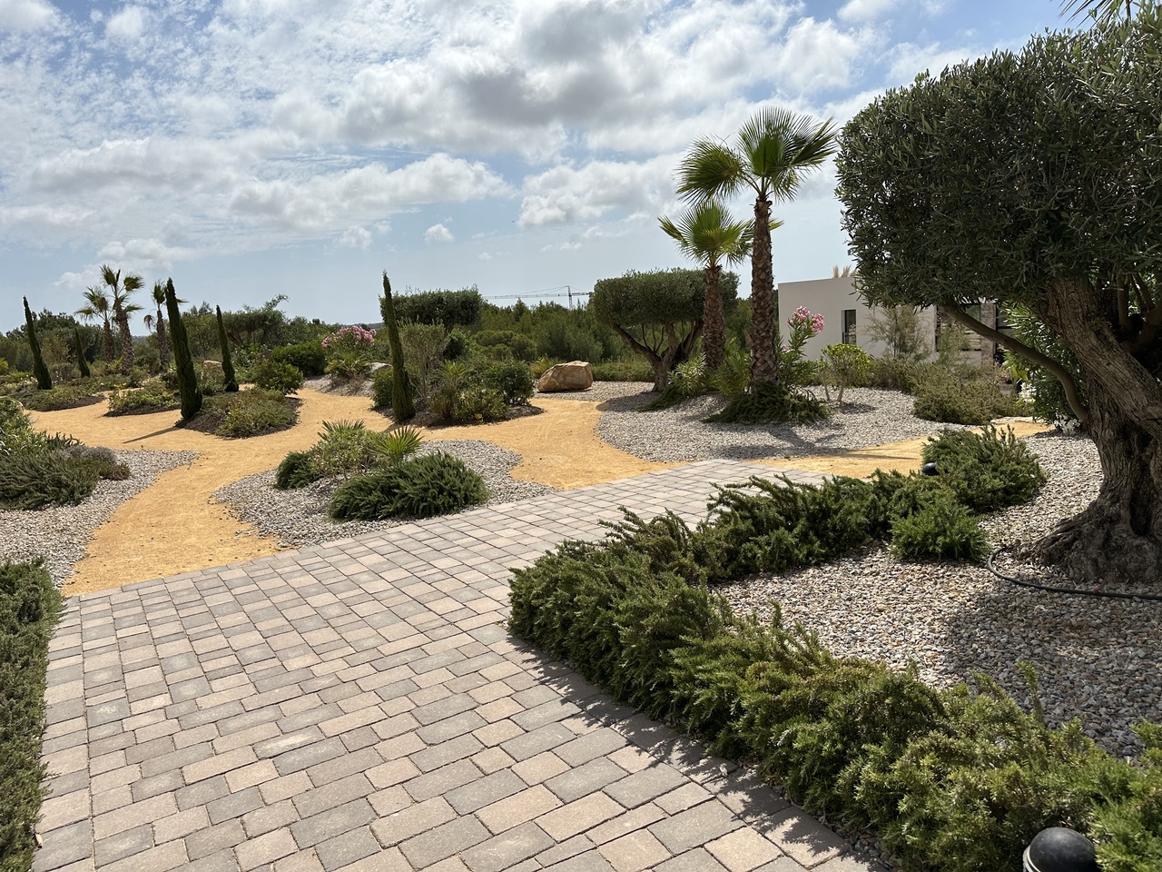 Pool area in apartment for sale in Las Colinas Golf