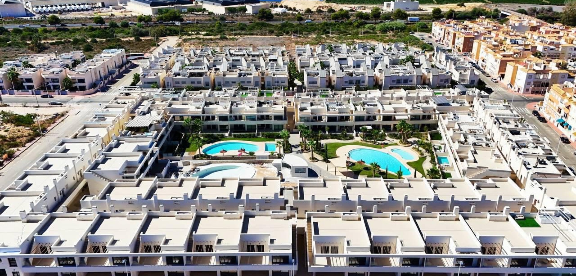 Master bedroom in apartment for sale in Torrevieja