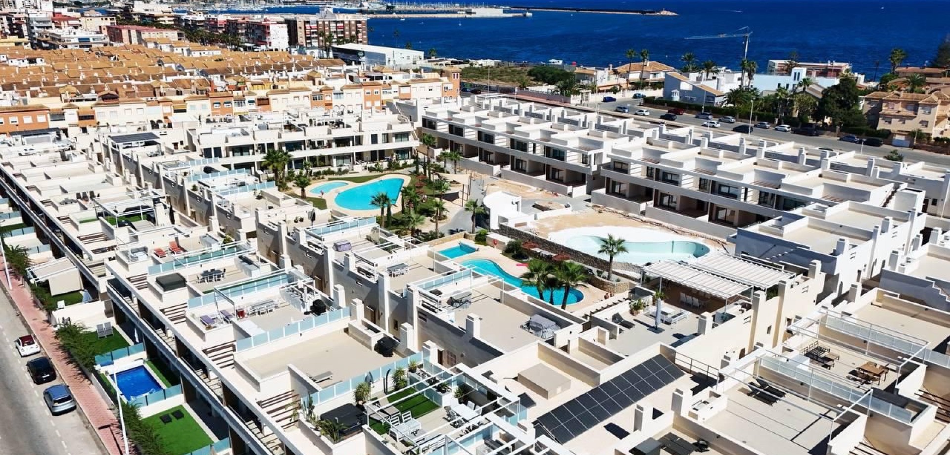 Terrace in apartment for sale in Torrevieja