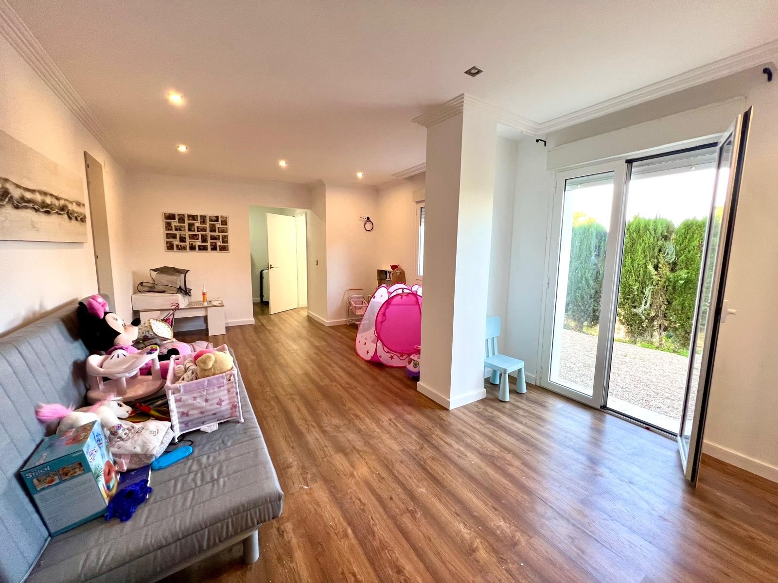 Bathroom in villa for sale in Elda