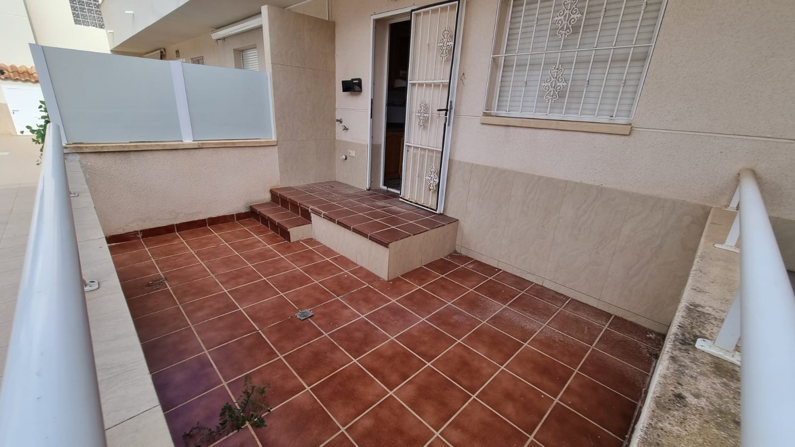 Kitchen in villa for sale in Orihuela Costa