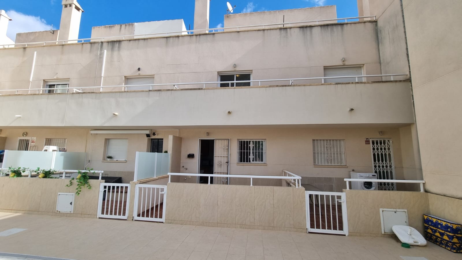 Kitchen in villa for sale in Orihuela Costa