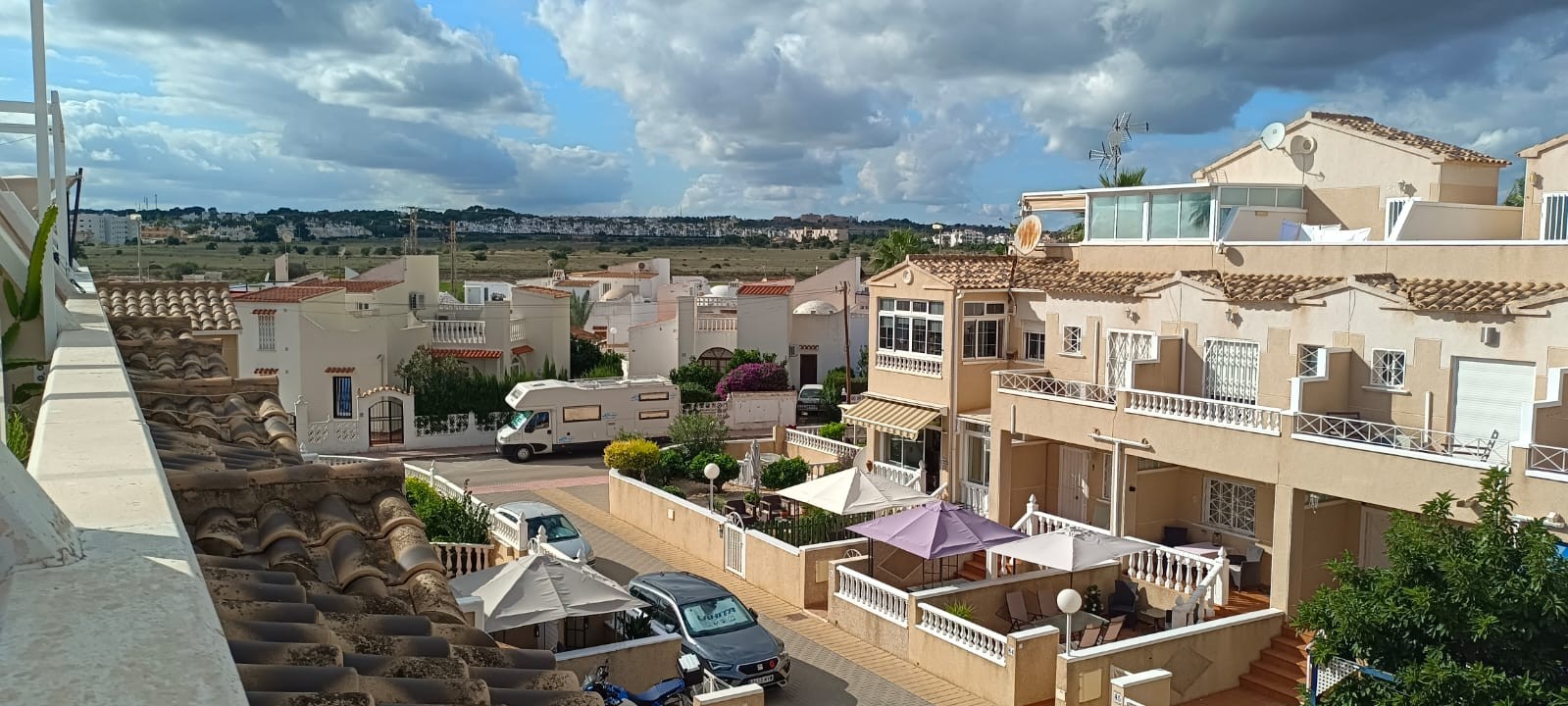 Kitchen in villa for sale in Orihuela Costa