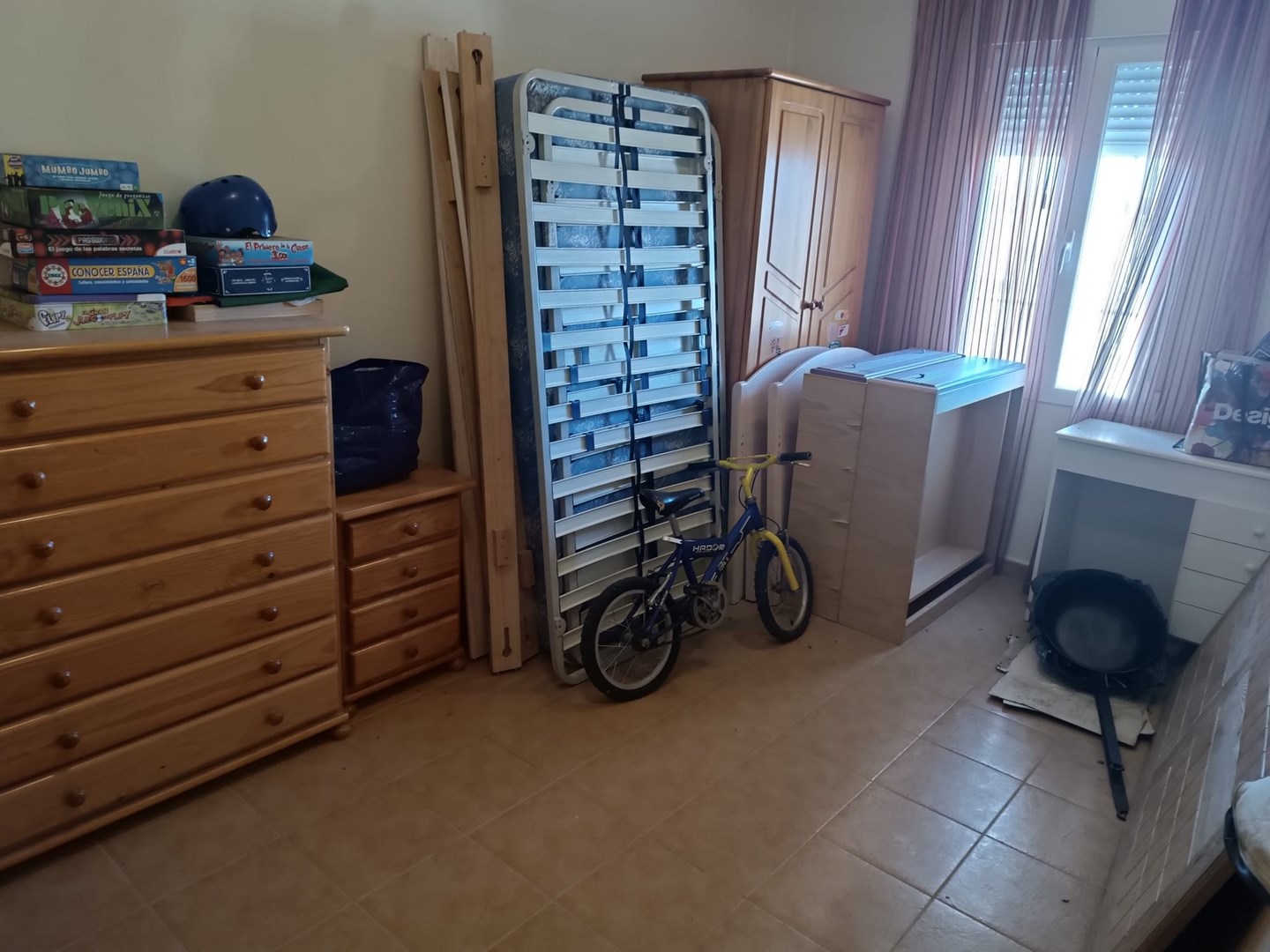 Kitchen in villa for sale in Yecla