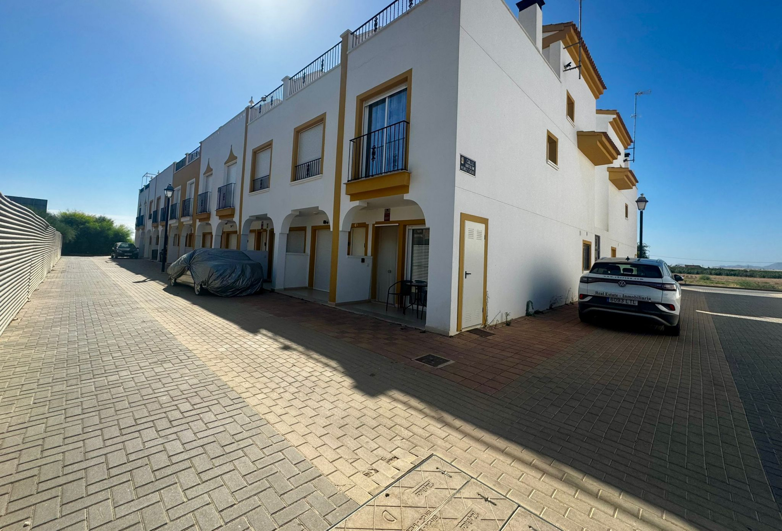 Discover your perfect Spanish retreat with this beautiful end townhouse, ideally situated on a priva
