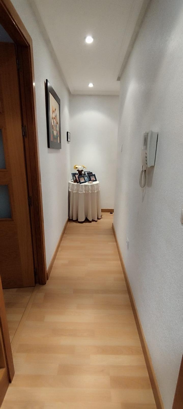 Master bedroom in apartment for sale in Torrevieja