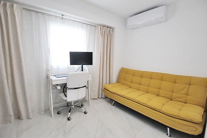 Bathroom in apartment for sale in Torrevieja