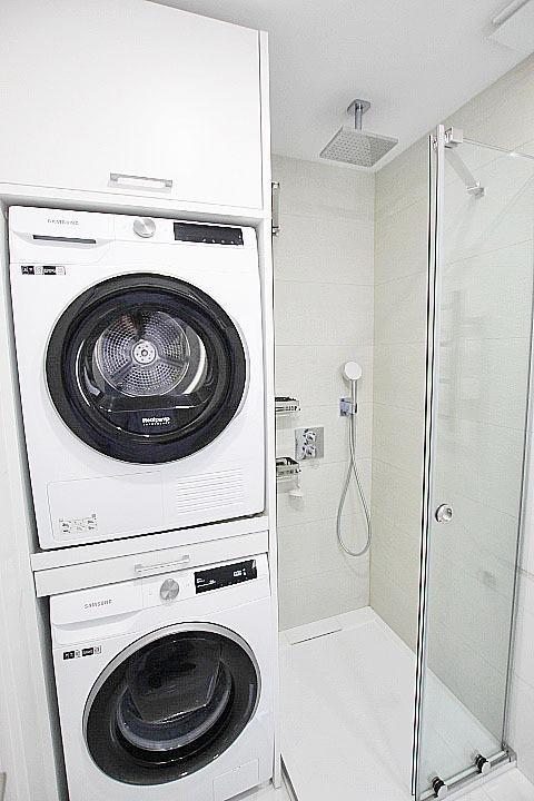 Bathroom in apartment for sale in Torrevieja