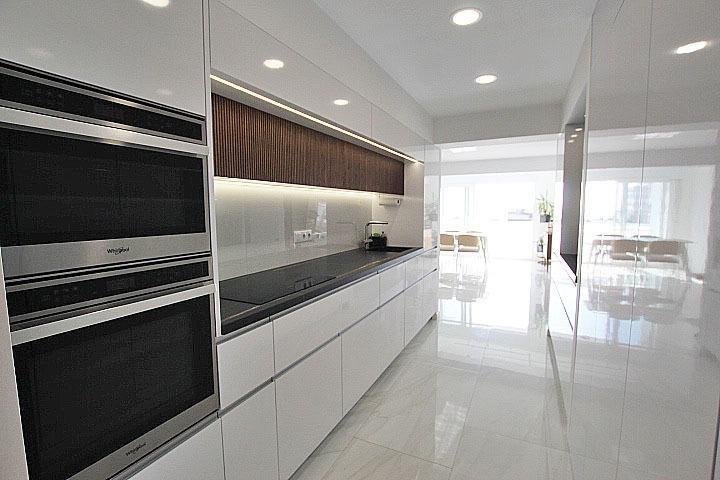 Pool area in apartment for sale in Torrevieja