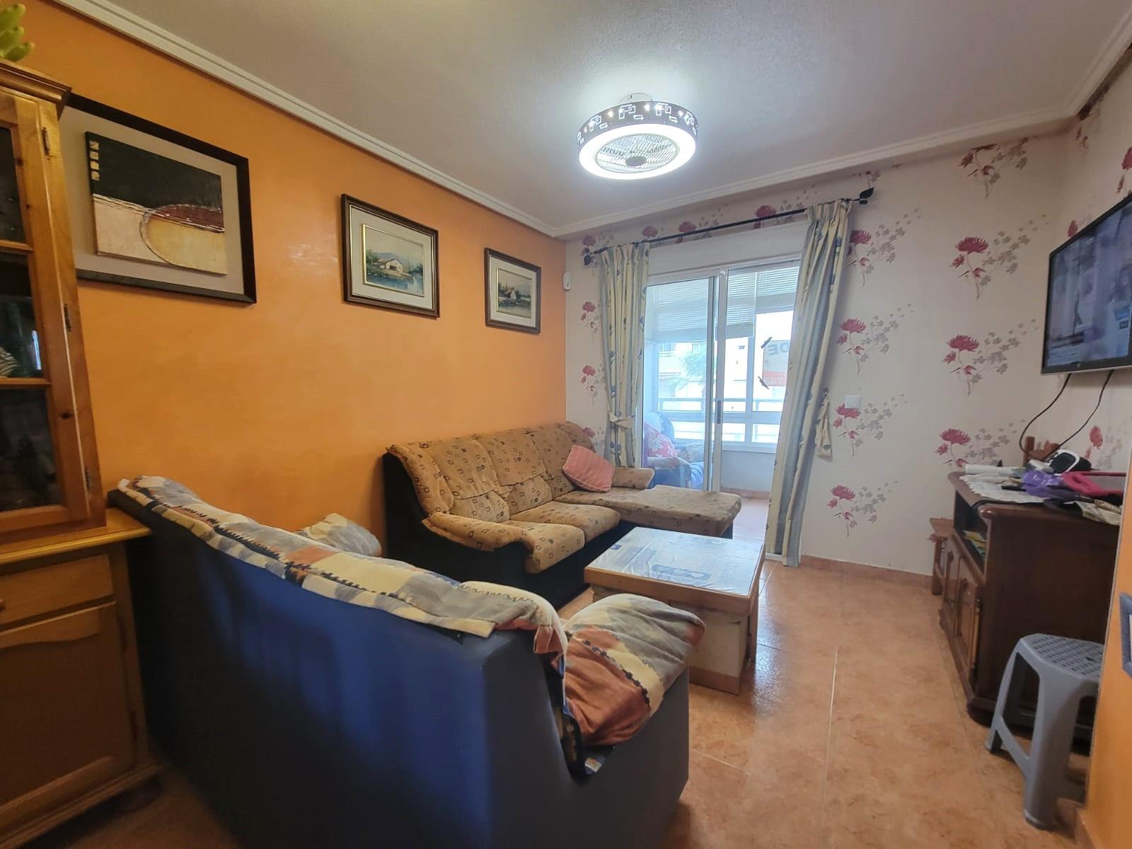 Kitchen in apartment for sale in Torrevieja