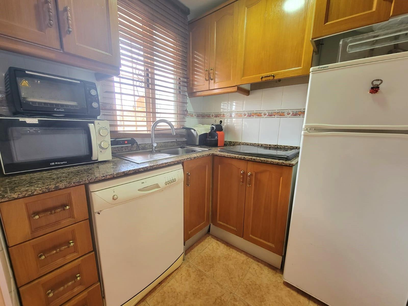 Bedroom in apartment for sale in Torrevieja