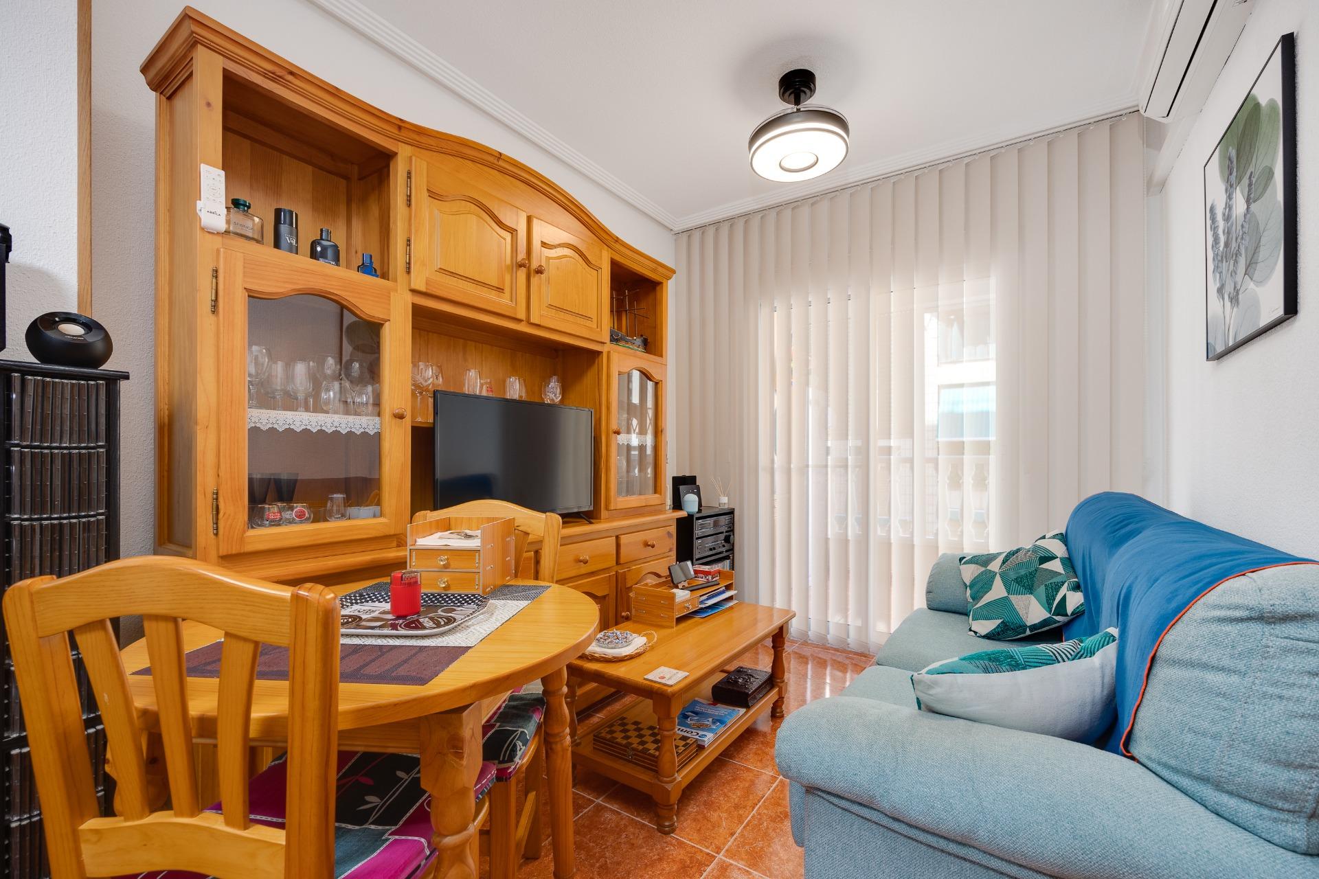 Bathroom in apartment for sale in Guardamar del Segura