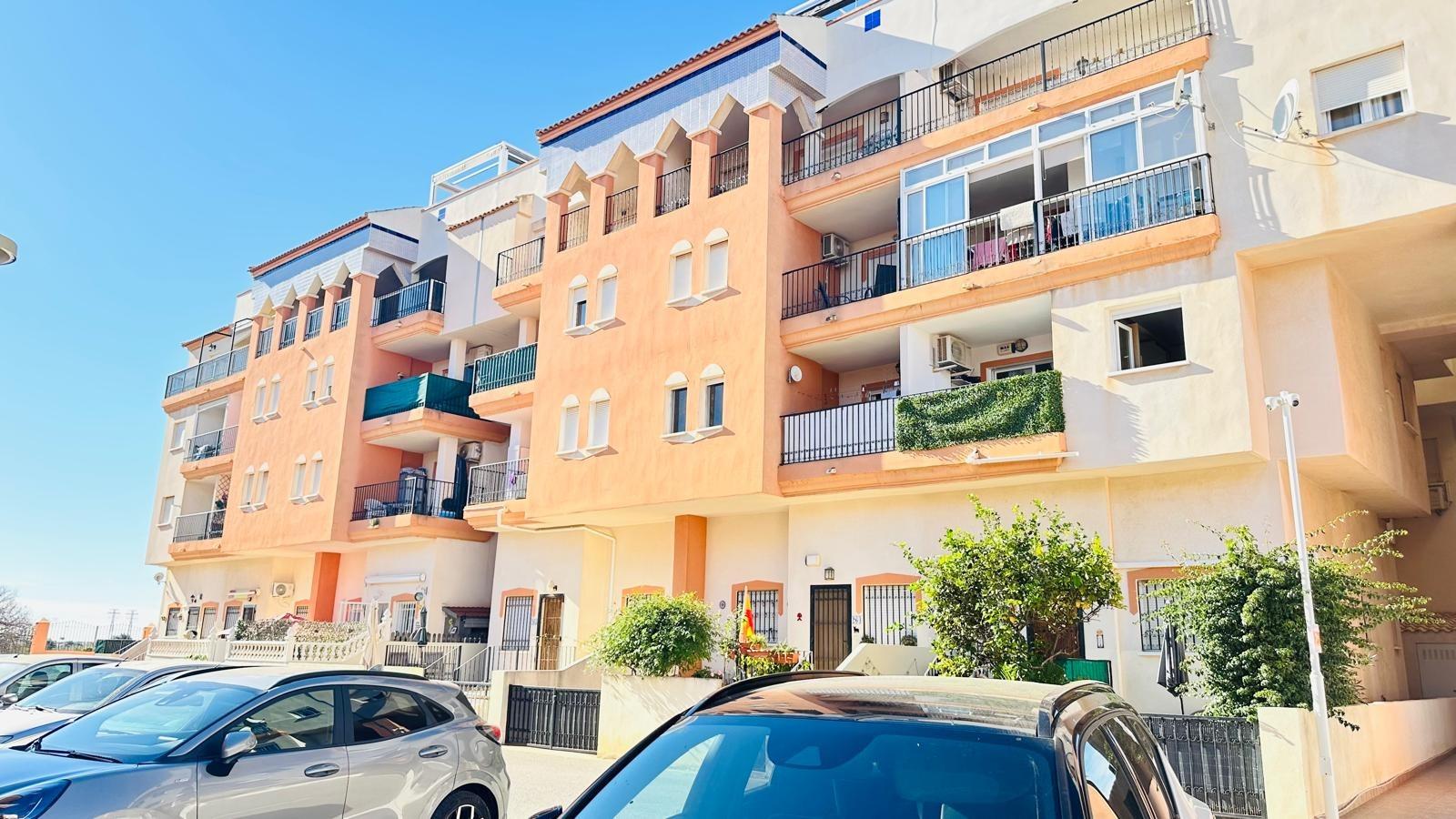 Living room in apartment for sale in Orihuela Costa