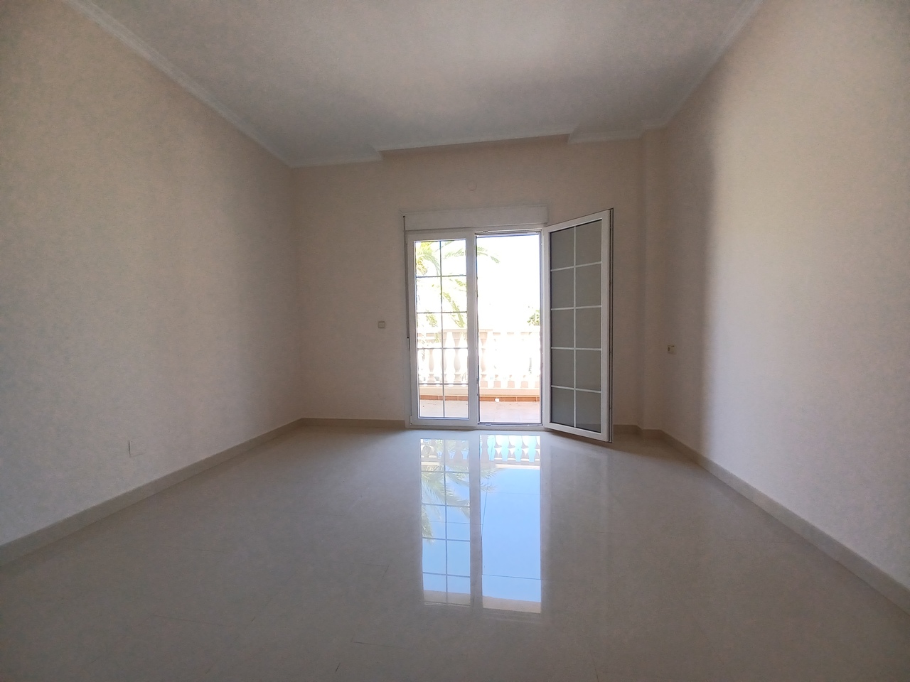 Living room in villa for sale in Cabo Roig