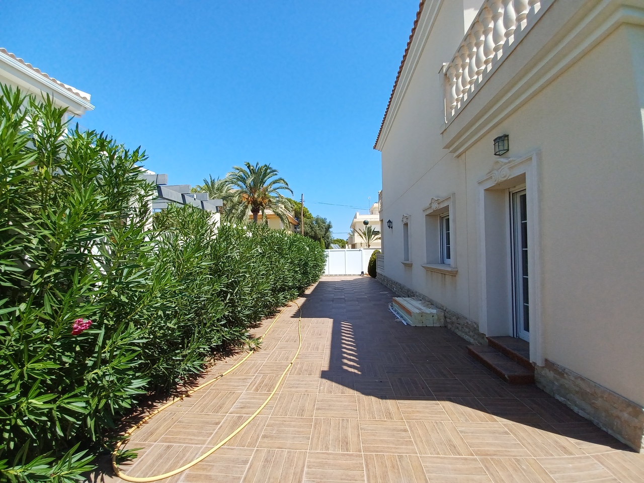 Pool area in villa for sale in Cabo Roig