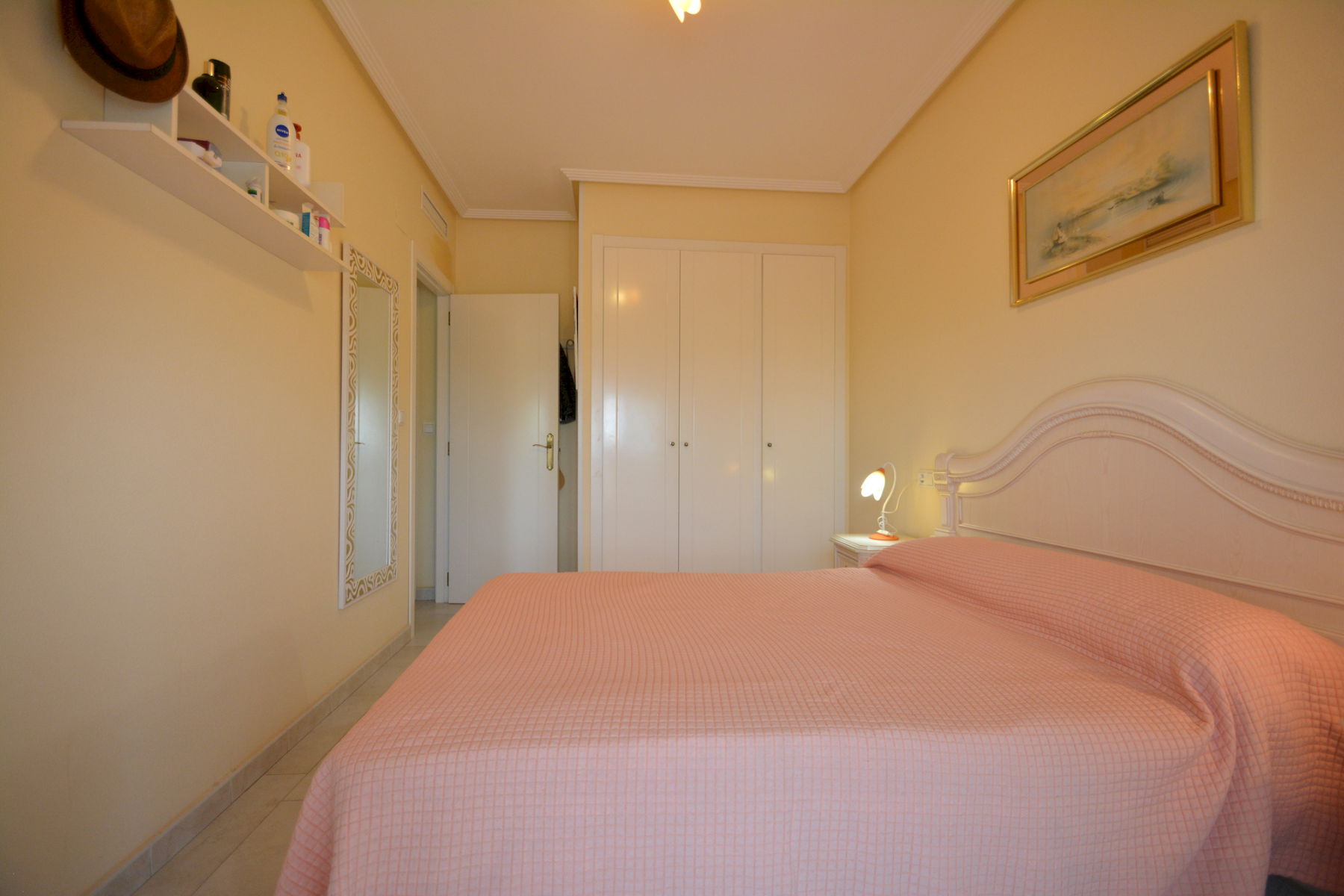 Kitchen in apartment for sale in Guardamar del Segura