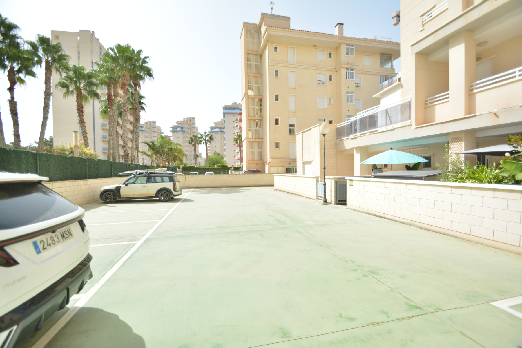 Bathroom in apartment for sale in Guardamar del Segura