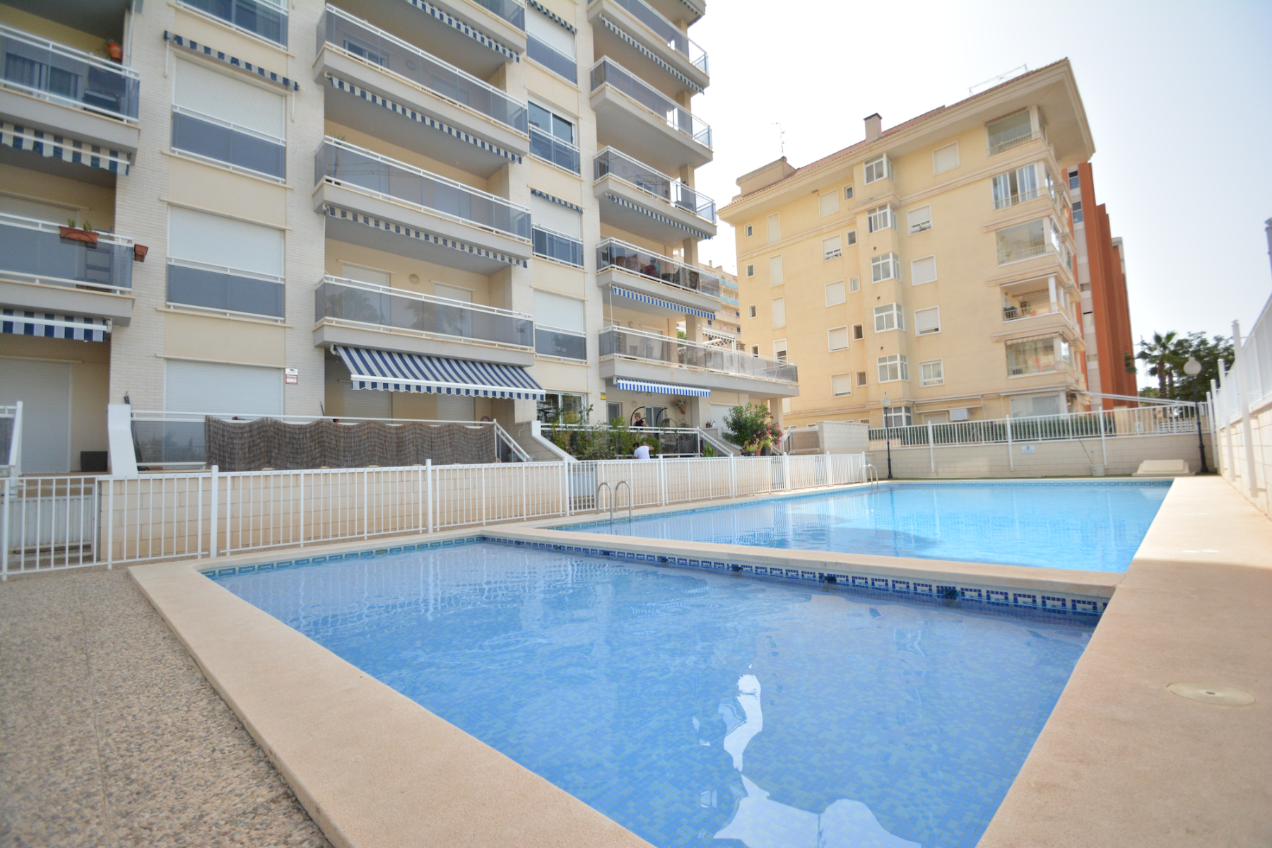 Bedroom in apartment for sale in Guardamar del Segura